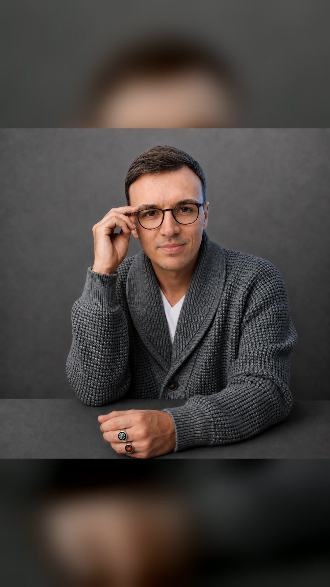 В X завирусился новый флешмоб: все превращаются в Dario Amodei, главу Anthropic
